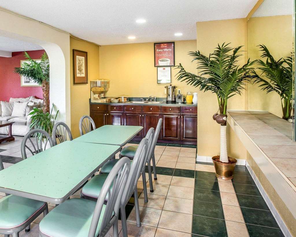 Econo Lodge Union City - Atlanta South Restaurant foto